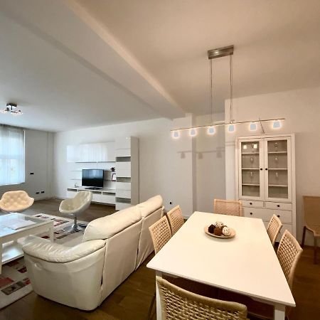 Residence Prague Life Masna Bagian luar foto